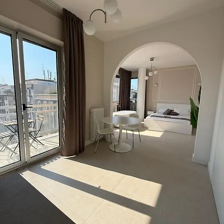 Rosa Bianca - Center Affittacamere